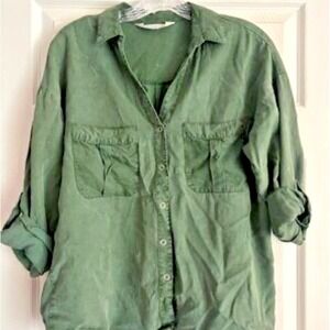 Zara 2 pocket Women’s Green Button Down Shirt Large